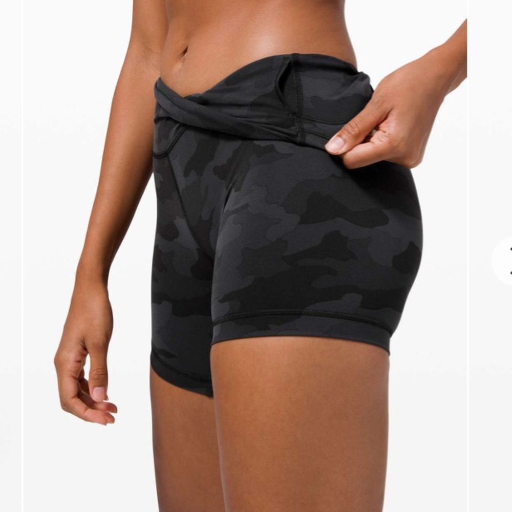 Lululemon wunder train shorts camo